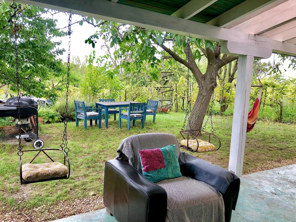 Bohemian Eco Lodge At Lake Balaton Kisapati Eksteriør bilde